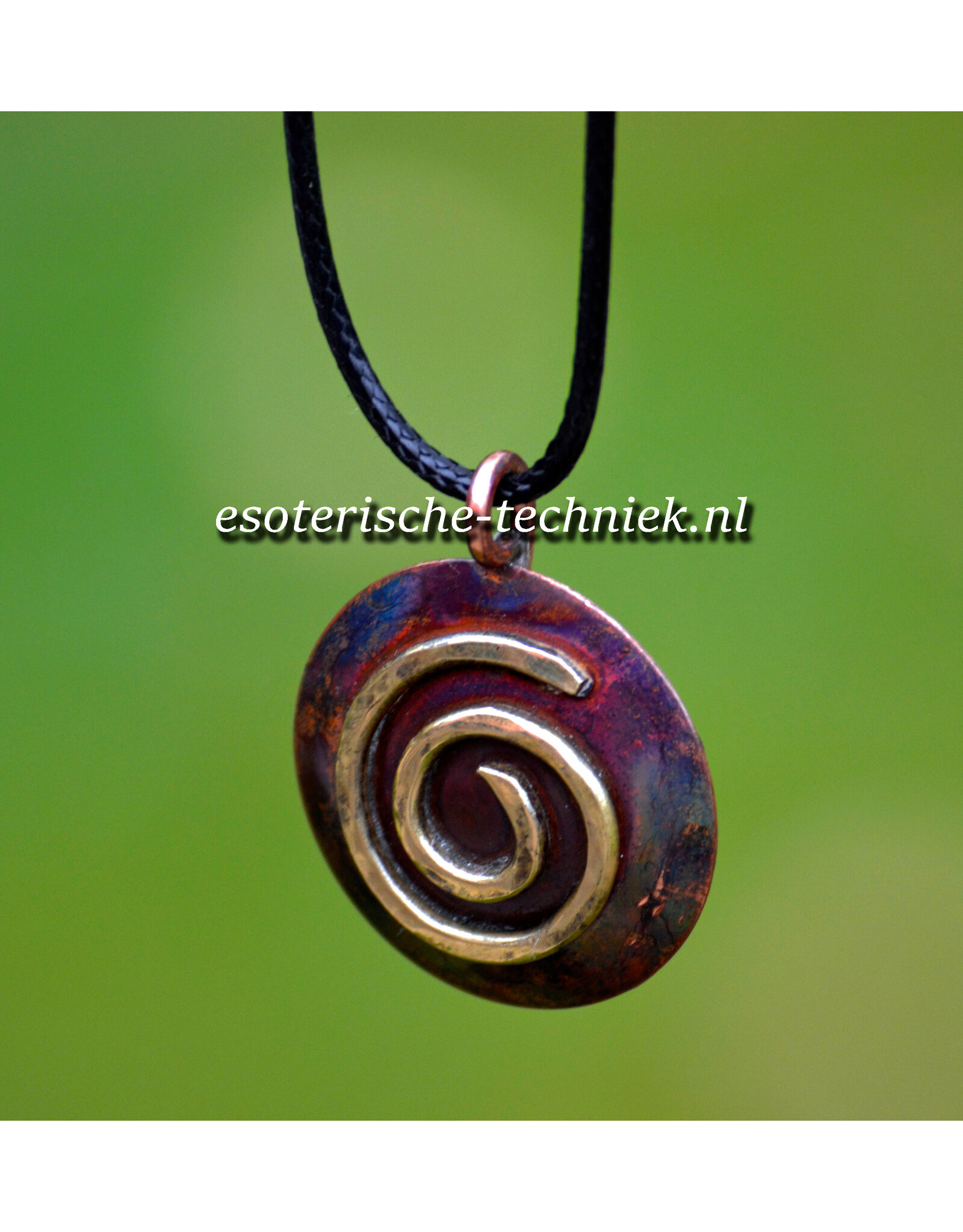 Orgone Orgonite Sieraad hanger van koper en messing Krachtspiraal met o.a. Edel Shungite en Shungite.