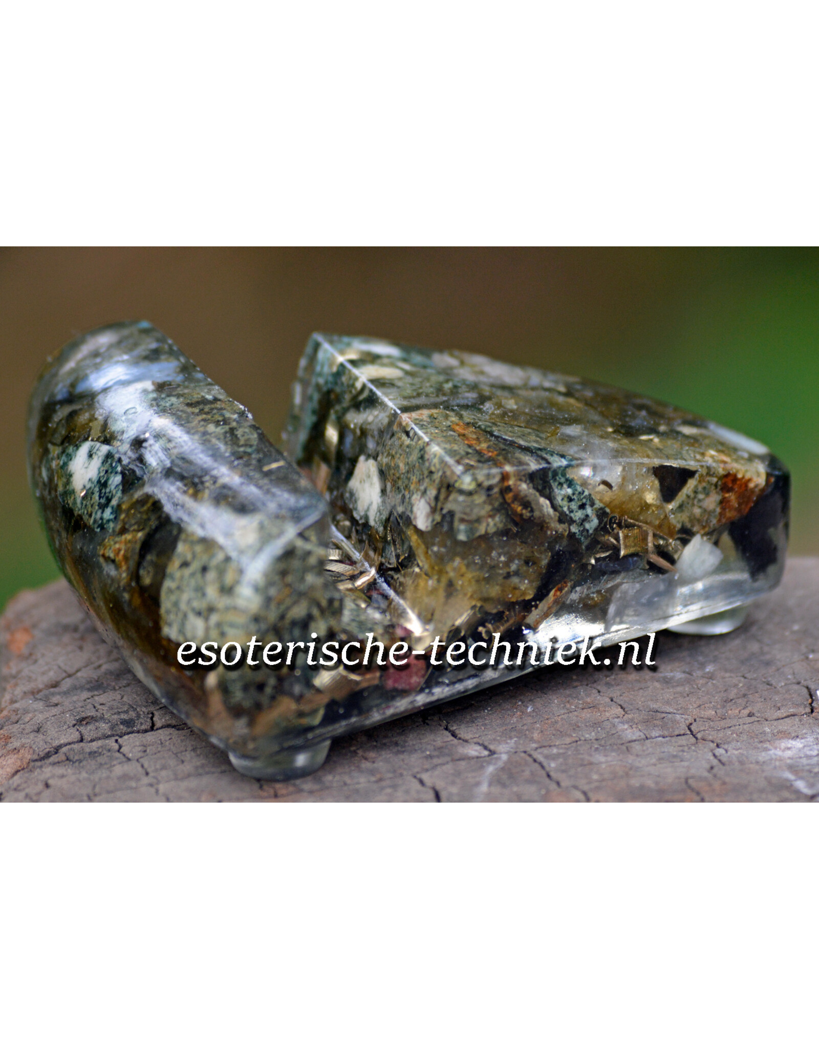 Orgonite Mobiele Telefoonstandaard  voor op je bureau of werkplek met Preseli Bluestone