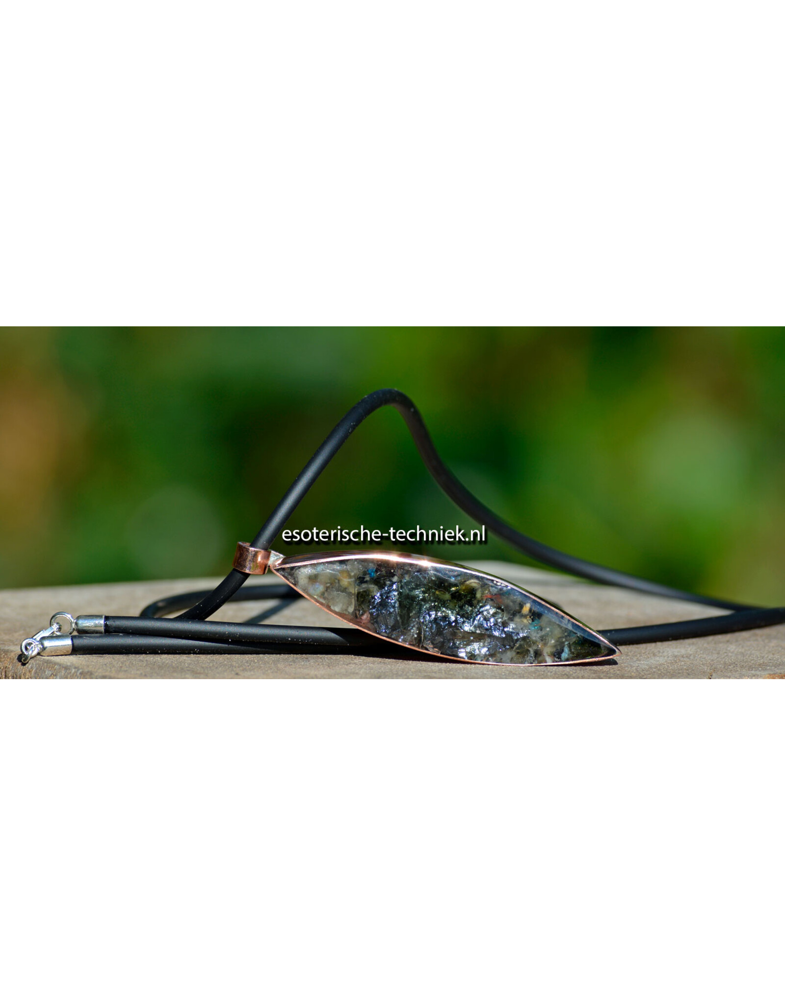 Hanger van zuiver Koper met Moldaviet en Libisch Goud Tektiet – Orgonite Bescherming tegen Straling (5G, EMF)