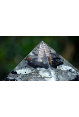 Orgonite Piramide met Bladgoud, Shungite, Isua, Nuummiet, Regenboog Maansteen & Obsidiaan, Bescherming tegen 5G en Elektrosmog