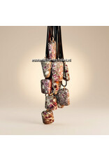 Orgonite Robijn in Cordieriet  hanger