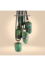 Orgonite hanger Robijn in Fuchsiet