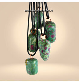 Orgonite Robijn in Fuchsiet hanger