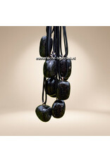 Orgone Orgonite Hanger Coppernite (Deze steen wordt ook wel Indiase of Chinese Nuummiet genoemd) 