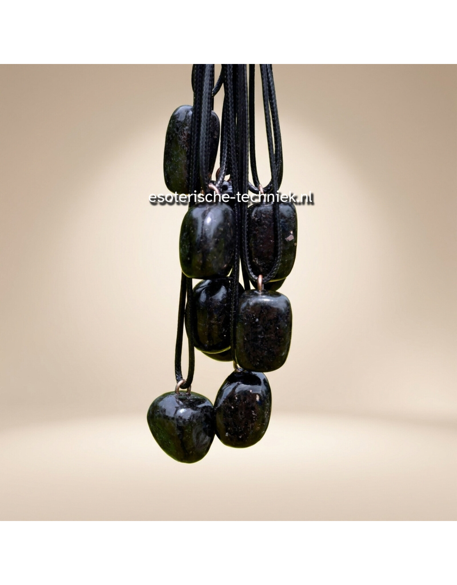 Orgone Orgonite Hanger Coppernite (Deze steen wordt ook wel Indiase of Chinese Nuummiet genoemd) 