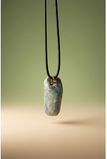 Orgonite hanger Robijn in Fuchsiet