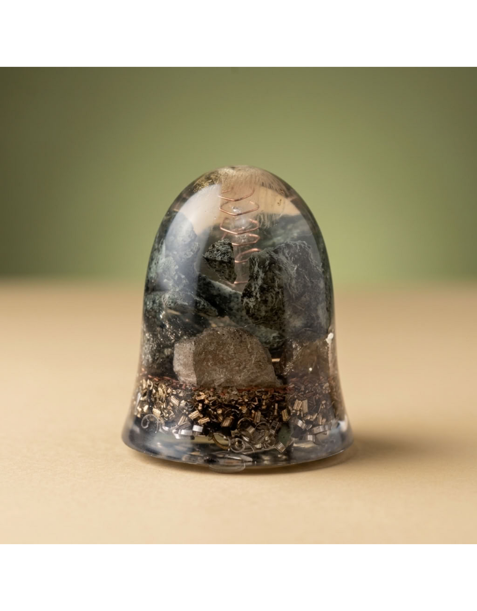 Orgonite Cone met Preseli Bluestone, Pyriet en Vuursteen