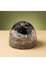 Orgonite Cone met Edel Shungite, Witte Calciet, Rozenkwarts en Bergkristalpunt