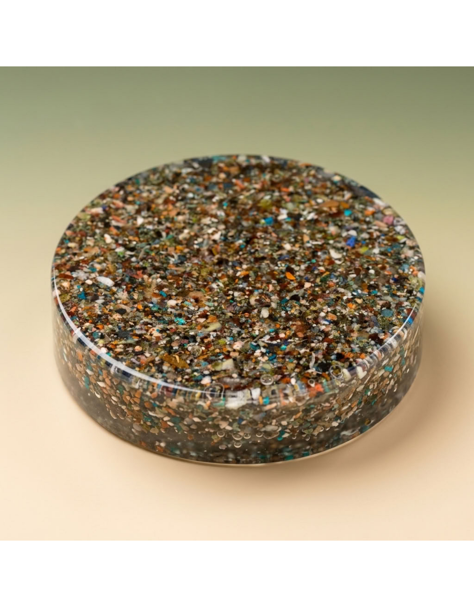 Orgonite Oplaadschijf met Mineralenmix, Lapis Lazuli, Chrysocolla, Lizardiet, Bergkristal, Mookaiet en Apatiet