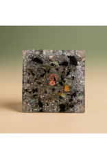 Orgonite piramide met Sonora Sunrise, Co2 Plasma, Shungite, Myanmar Jade en bladgoud