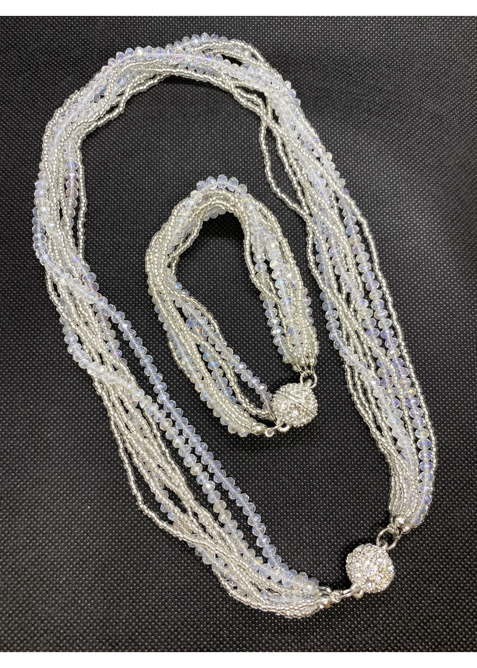 Crystal and diamanté necklace and bracelet set