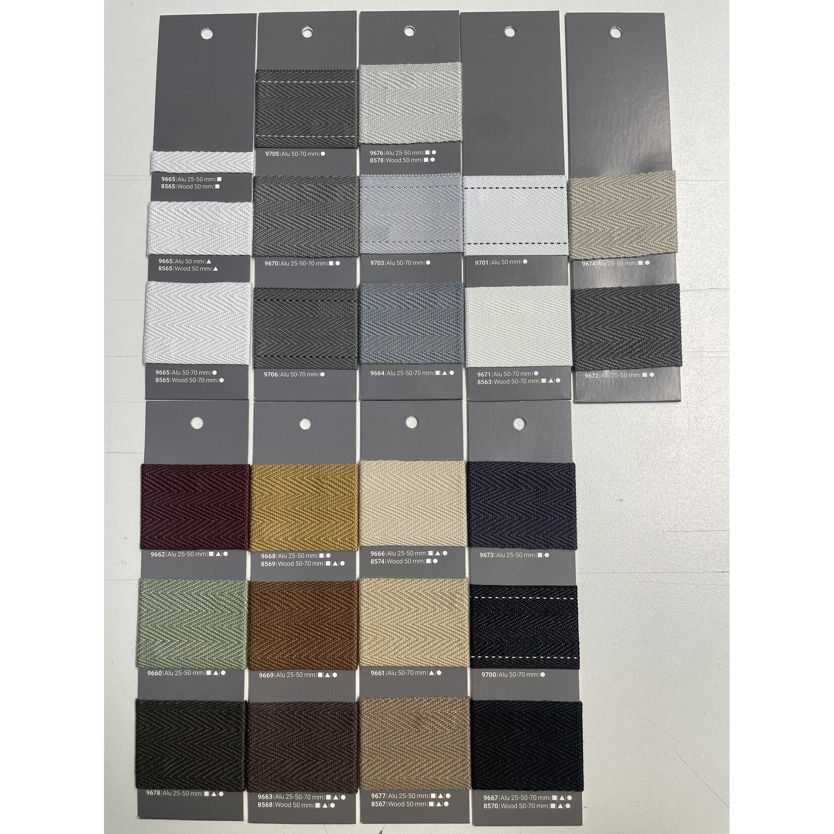 Luxaflex Ladderband 38mm (Hout)