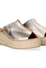 Toni Pons Ivonne goud 89,95 nu 79,95