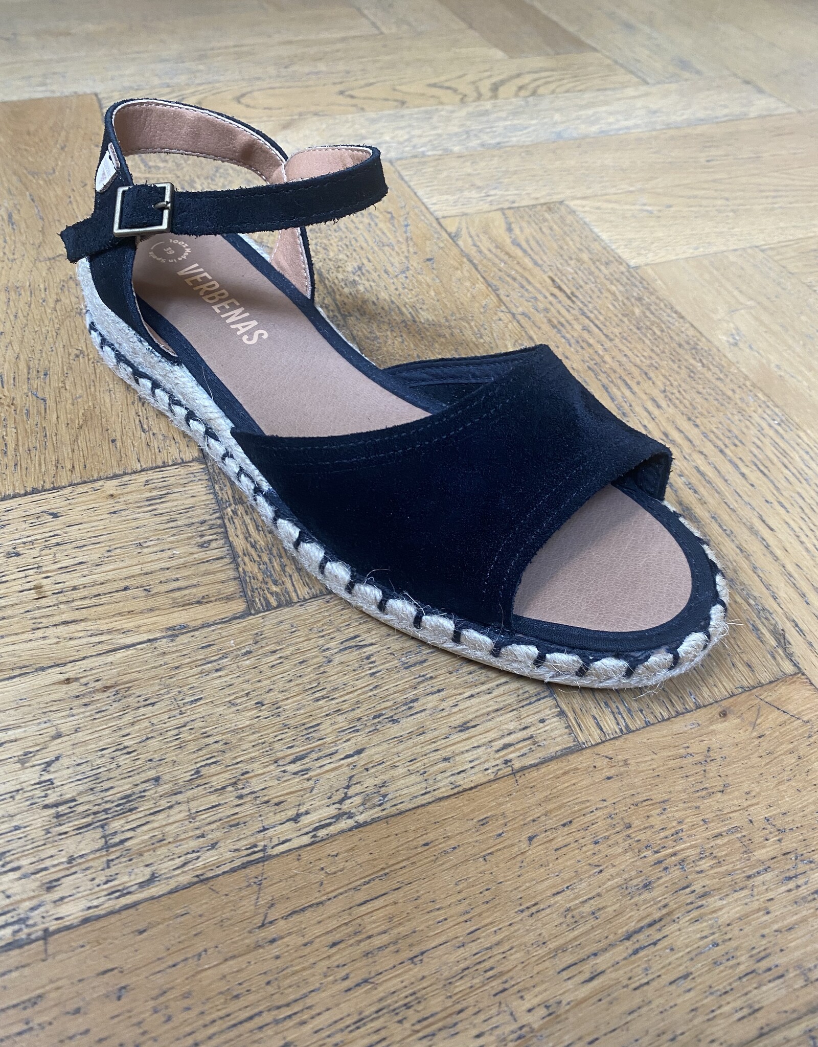 Verbenas Valerie zwart  -/-25%
