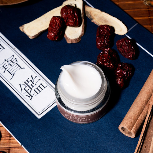 I'm From Ginseng Eye Cream I'm From Ginseng Eye Cream