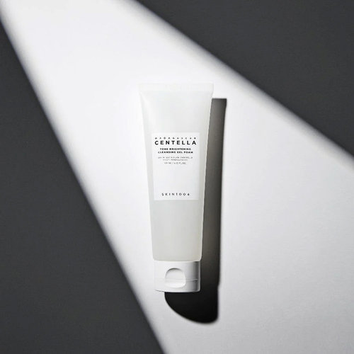 SKIN1004 Madagascar Centella Tone Brightening Cleansing Gel Foam