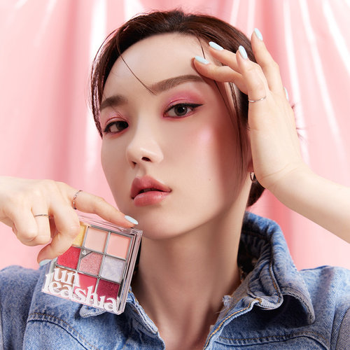 Unleashia Glitterpedia Eye Palette N°7 All of Peach Ade Unleashia Glitterpedia Eye Palette N°7 All of Peach Ade