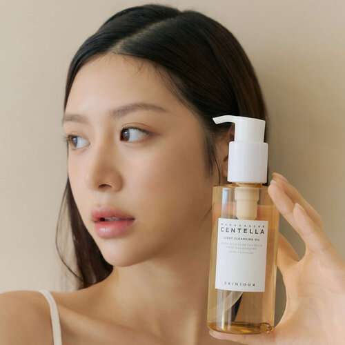 SKIN1004 Madagascar Centella Light Cleansing Oil SKIN1004 Madagascar Centella Light Cleansing Oil