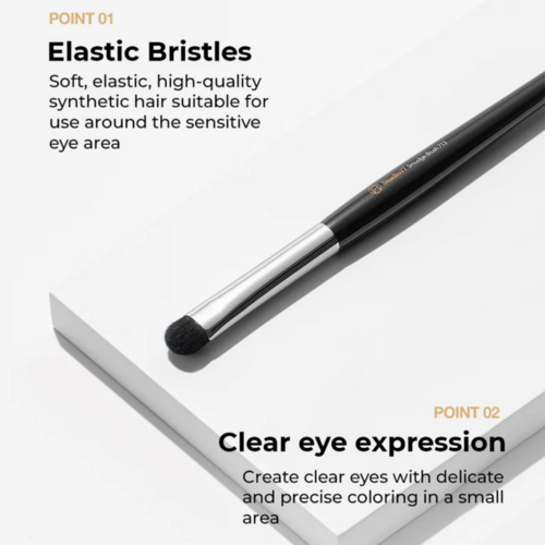 Studio 17 Point Eye Smudge Brush 713