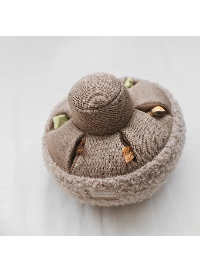 GUU SNUFFLE MUSHROOM -Oat