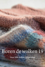 Julija Boven de wolken 19