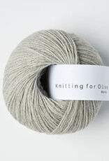 knitting for olive Knitting for Olive Merinos - Gray Lamb