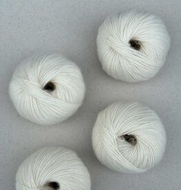 pascuali Pascuali Cashmere 6/28 - Wool White 54