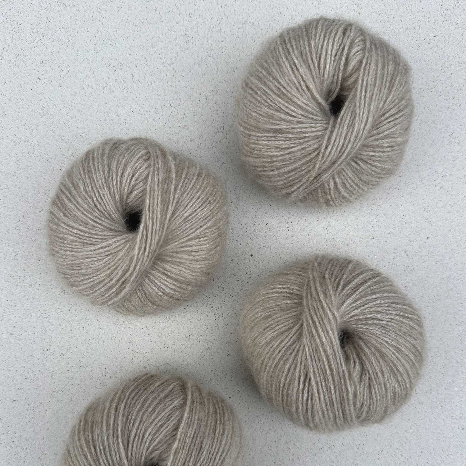 pascuali Pascuali Cashmere 6/28 - Taupe 56