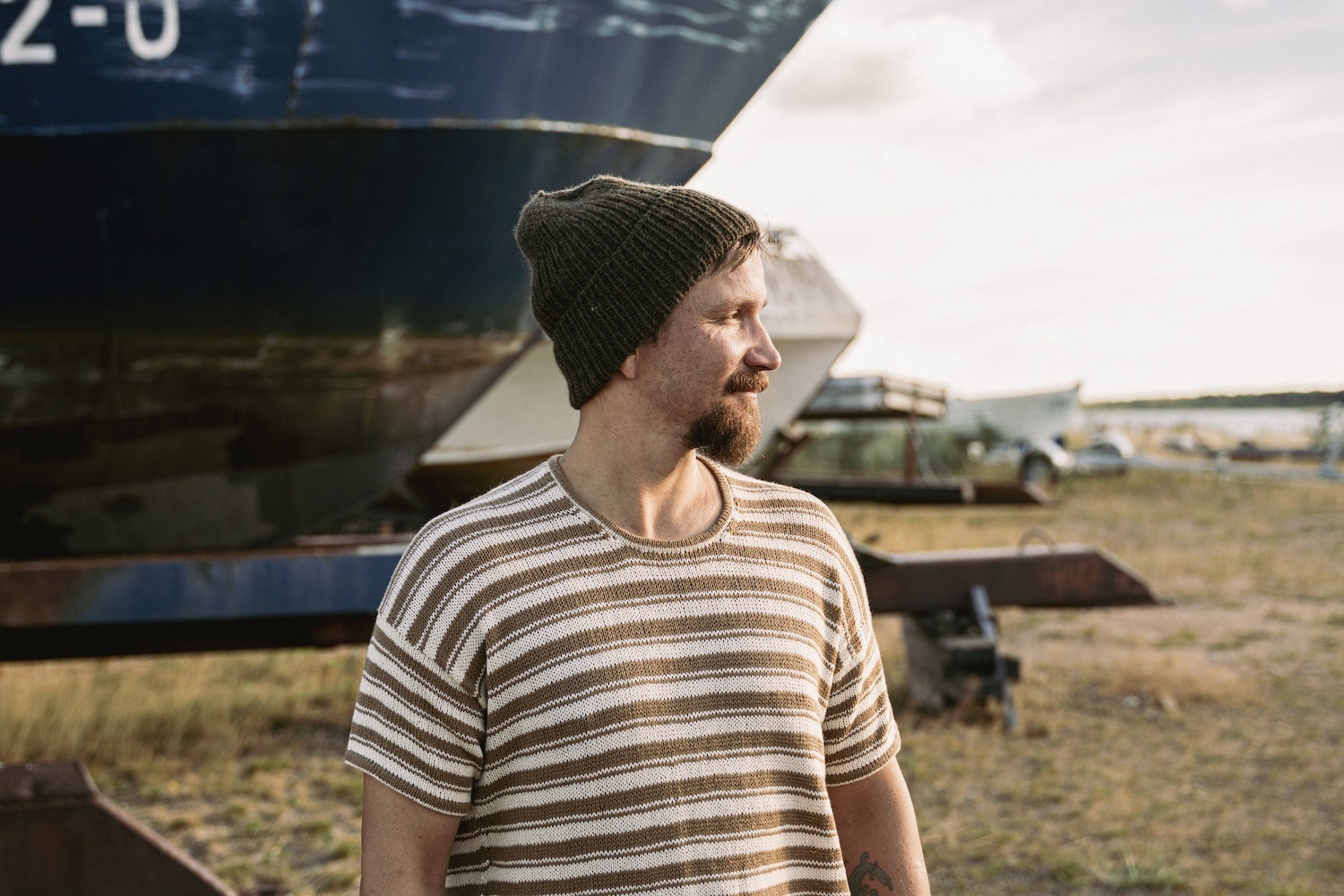 Laine Unfolding Landscapes: 17 Knits for the Road - Ronja Hakalehto