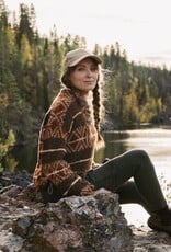 Laine Unfolding Landscapes: 17 Knits for the Road - Ronja Hakalehto