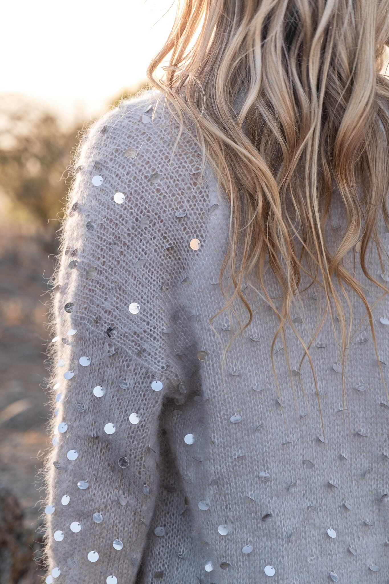 Laine Shine! Knitting with Beads- Pope Vergara
