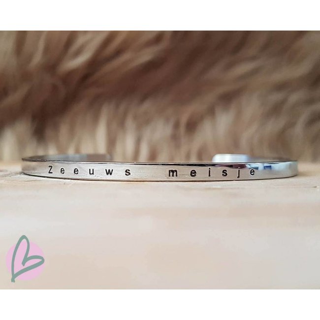 Zilveren Zeeuws meisje armband van stainless steel