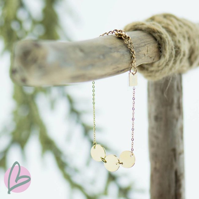 ZAG  Bijoux armband goud met drie muntjes