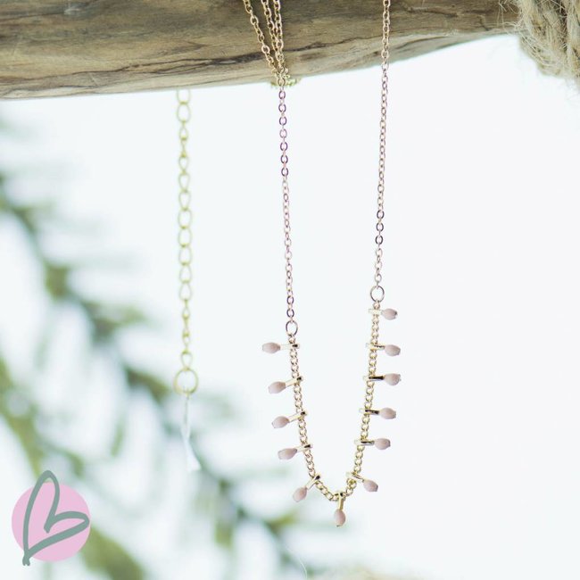 Ketting goud met nude roze druppels