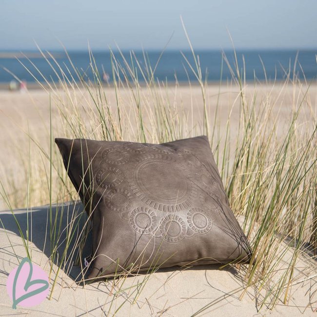 Zeeuwse knop kussenhoes taupe