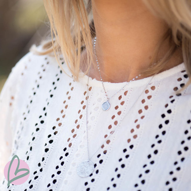 Dubbele zilveren ketting met lucky coins