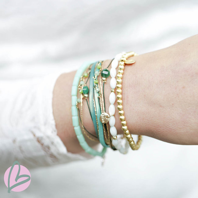 Biba Kralenarmband gemeleerd ovaal wit/blauw