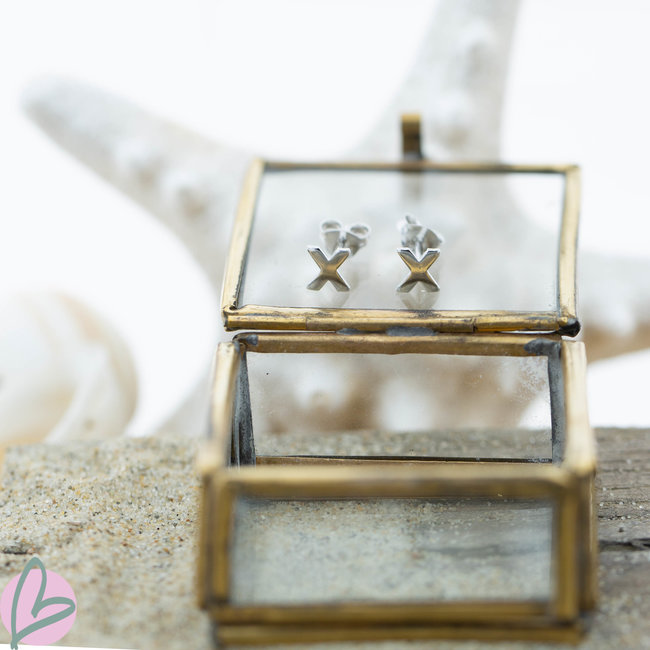 KARMA Oorstekerskruis