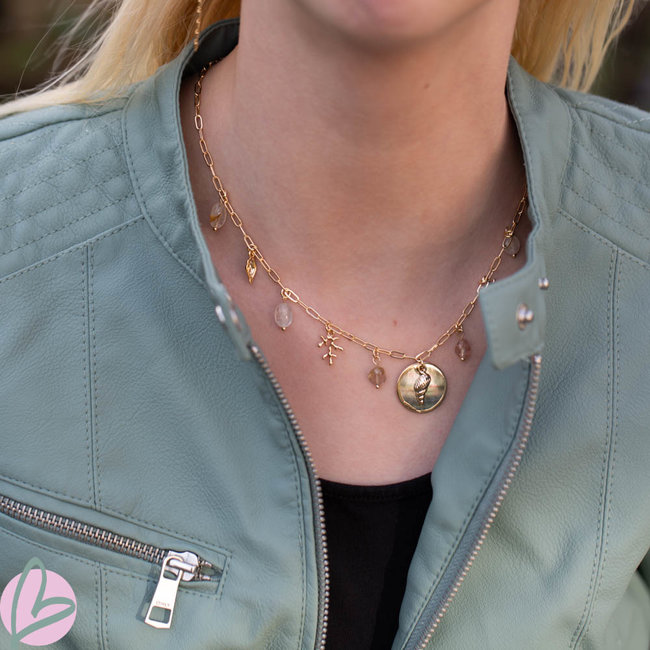 Biba ketting schelpen en koraal