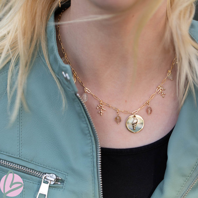Biba ketting schelpen en koraal