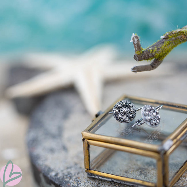 Zeeuws Zilveren Zeeuwse knop oorstekers plat