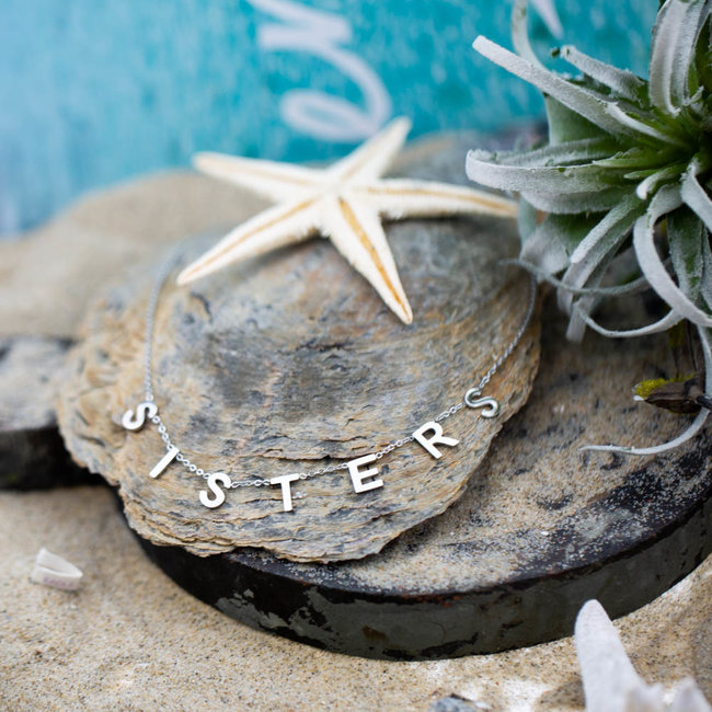 Zilver stalen ketting met sisters