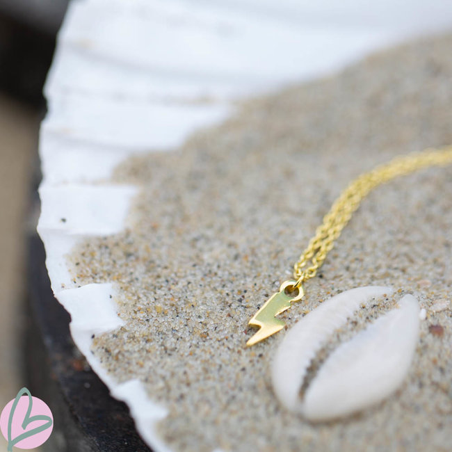 Goud ketting van Karma met bliksem