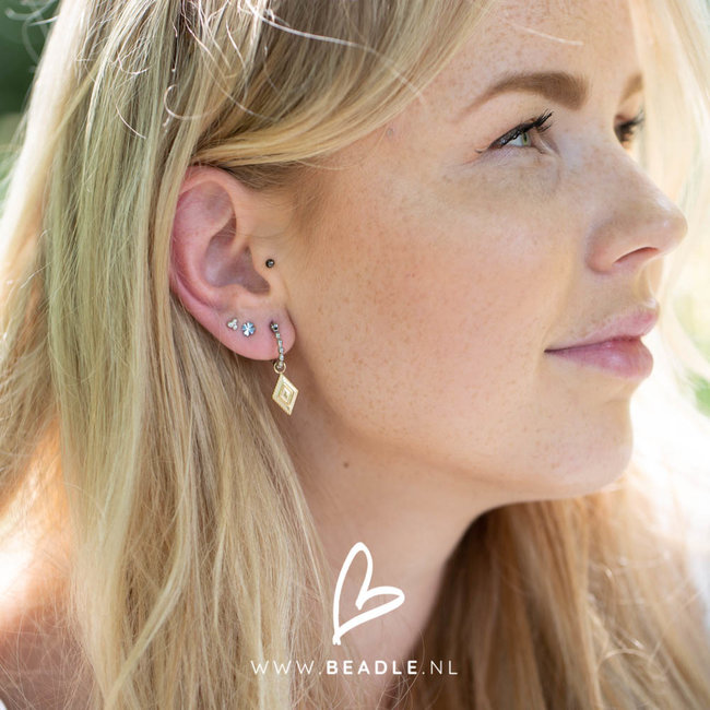 Day & Eve by Go Dutch Label Bolletjes oorringen creolen zilver met goud ruitje bedel