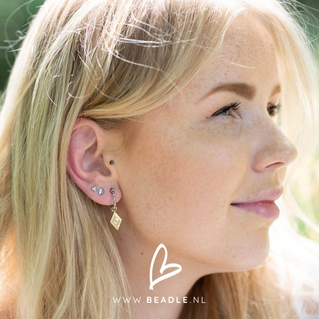 Day & Eve by Go Dutch Label Bolletjes oorringen creolen zilver met goud ruitje bedel