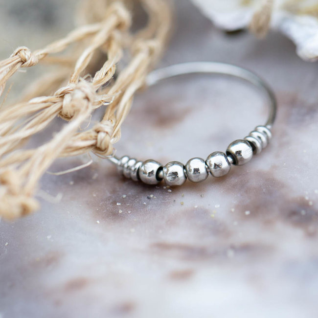 Stalen zilver ring bolletjes