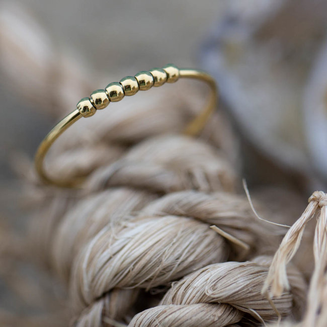 Stapelring goud kleine balletjes