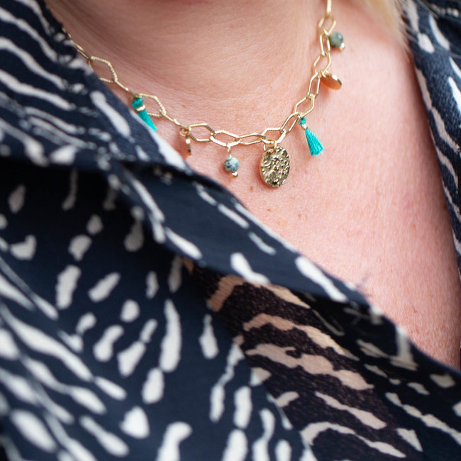 Ketting goud schakels muntje en kwast groen