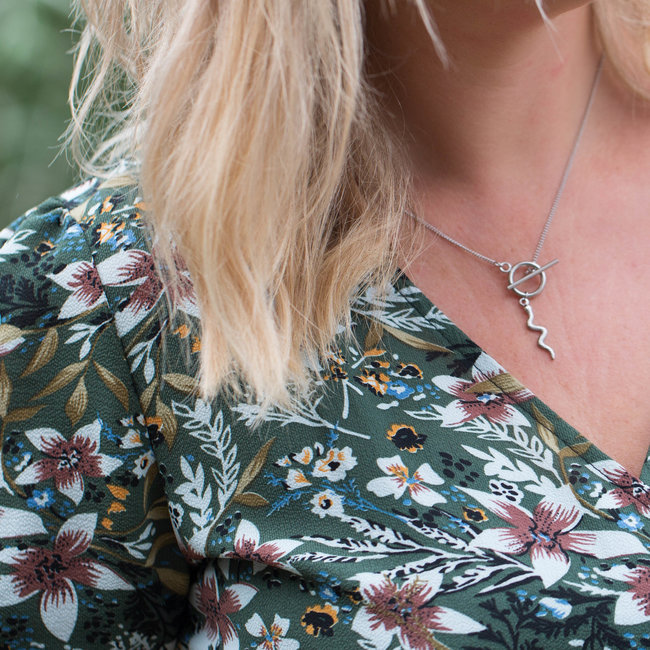 Zilver ketting met slang
