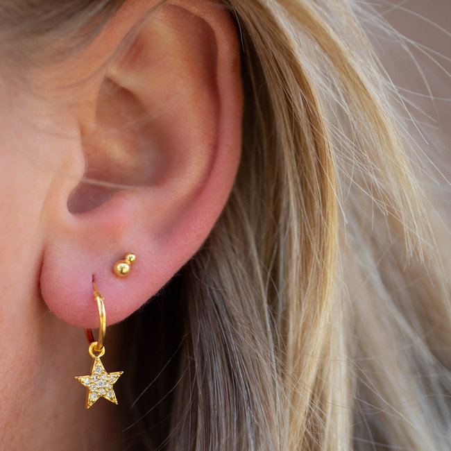 KARMA Gouden hoops oorbellen bright star zirconia